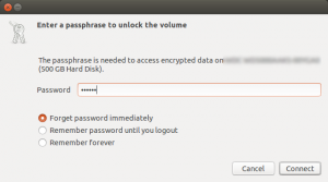 Vnos gesla za odklep LUKS šifriranega diska.